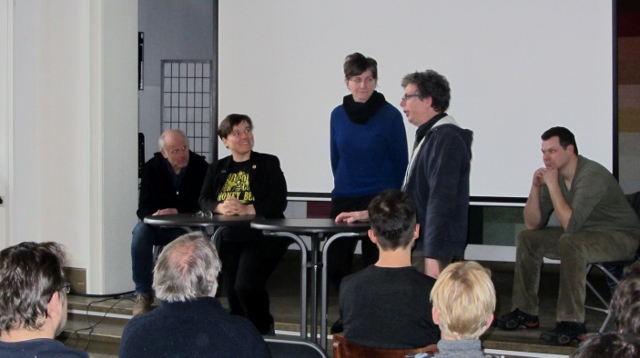 Runder Tisch mit Günter Friedmann, Bernhard Heuvel, Dr. Melanie von Orlow, Erika Mayr und Rolf Stengel